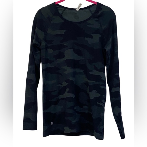 Athleta Tops - Athleta Camo Speedlight Top